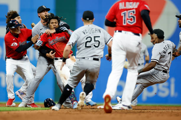 Ex-White Sox pitcher reveals team has 'no rules' as organization faces Tim  Anderson aftermath